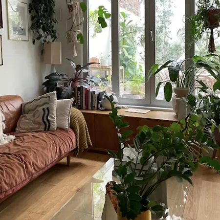 Sublime Spacious In Menilmontant Appartement