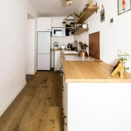 Appartement Sublime Spacious In Menilmontant Paris