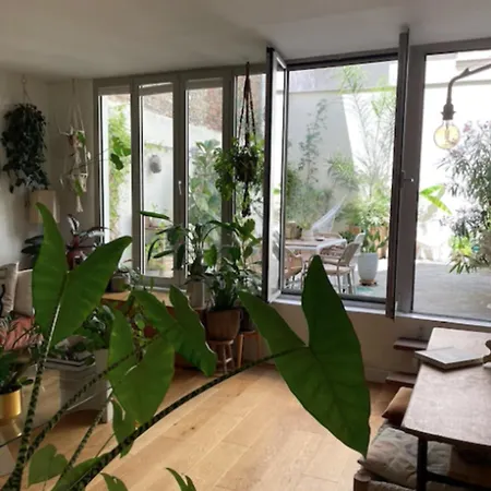Appartement Sublime Spacious In Menilmontant