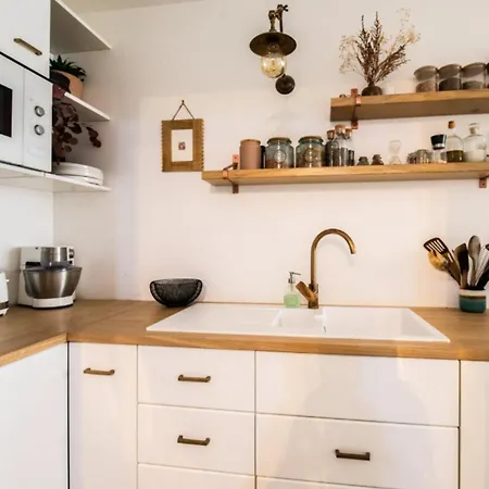 Appartement Sublime Spacious In Menilmontant *